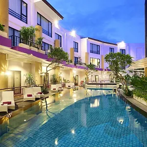 Hotel Kuta Central Park