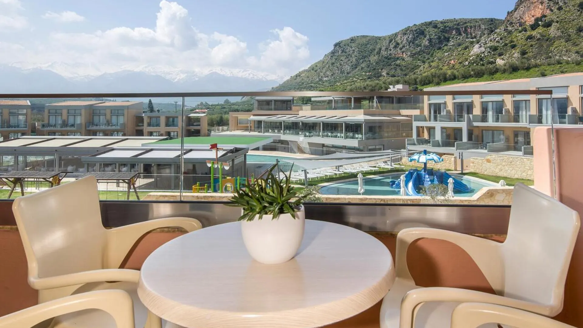 Kiani Beach Resort Family All Inclusive Kalámion 5*,